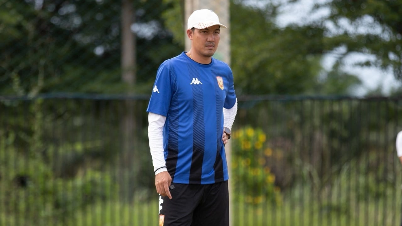 โค้ชโดนัทยอมรับ สุโขทัย เอฟซี ต้องปรับ หลังพ่ายอุทัยธานี 0-3