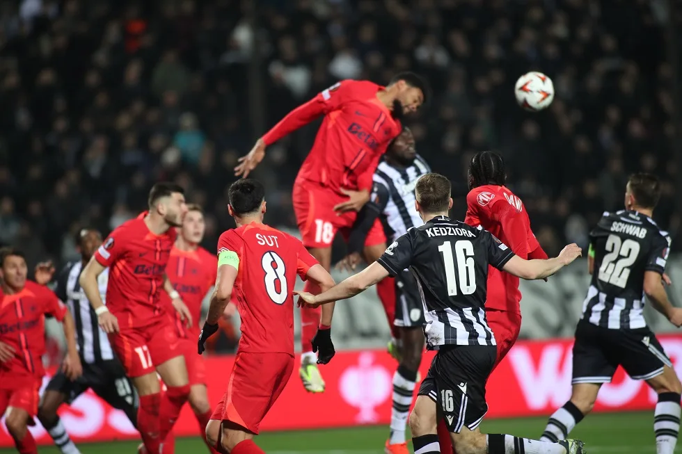 สเตอัว บูคาเรสต์ บุกชนะ พีเอโอเค 2-1 ศึกยูโรปาลีก