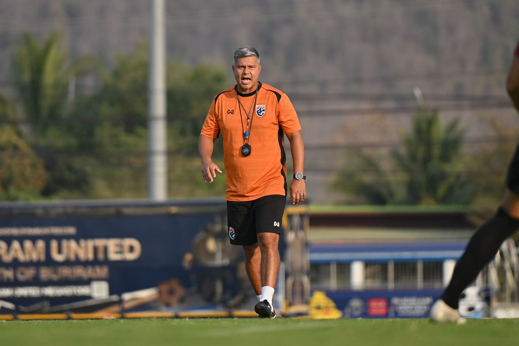 เอเมอร์สัน นำทีมชาติไทย U20 ซ้อมเข้ม ก่อนชิงแชมป์เอเชีย