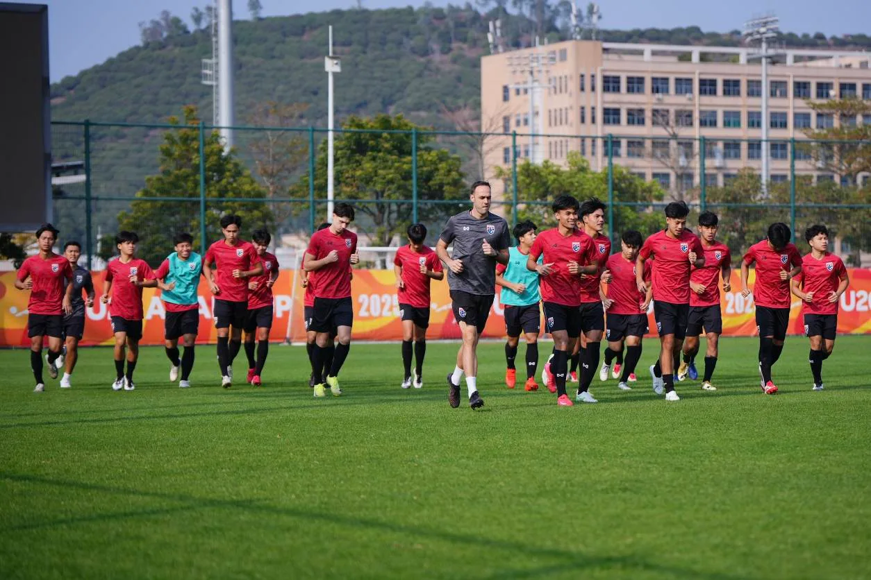 ทีมชาติไทย U20 ซ้อมเข้มก่อนดวลซีเรีย