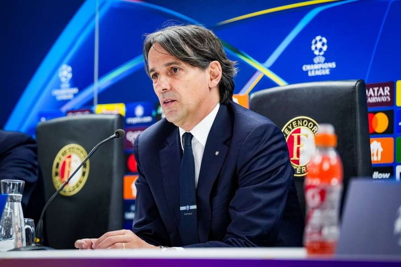 ซิโมเน่ อินซากี้ หนุน เฟเยนูร์ด เลื่อนเกมลีก เตรียมพร้อมศึก UCL