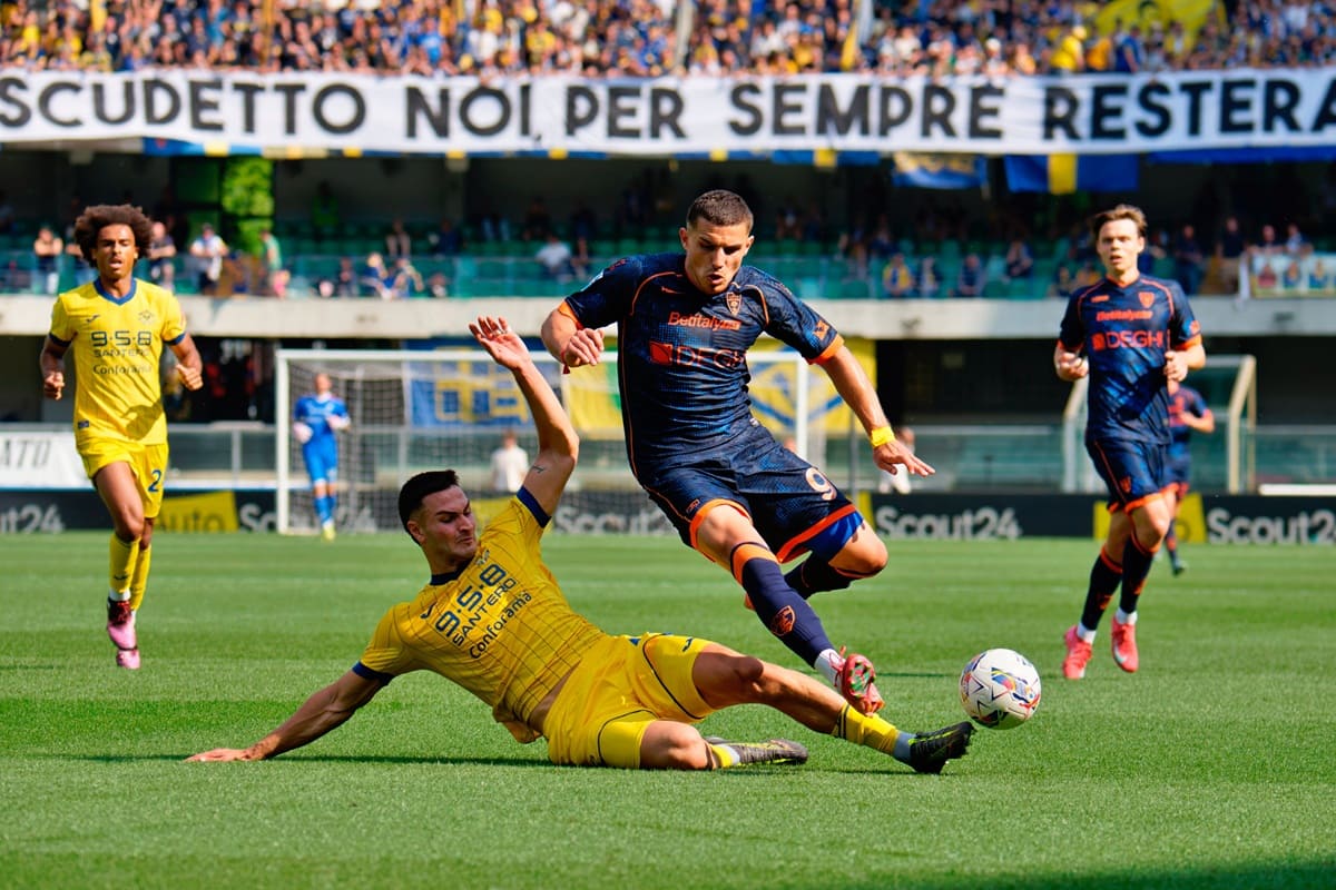 เวโรนาเสมอเลชเช่ 1-1 ทั้งสองทีมยังคงต้องดิ้นรนหนีตกชั้น