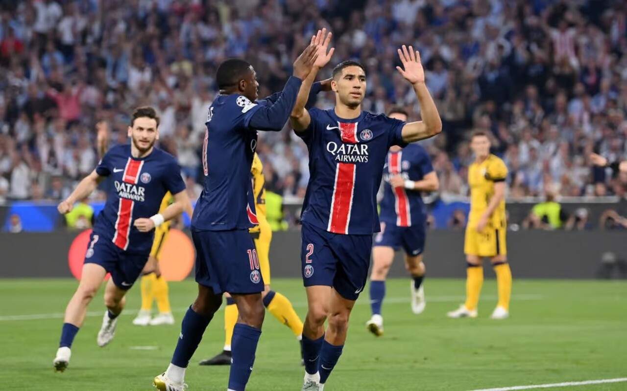 เปแอสเชถล่มอินเตอร์ 5-0 คว้าแชมป์ UCL สมัยแรกในประวัติศาสตร์