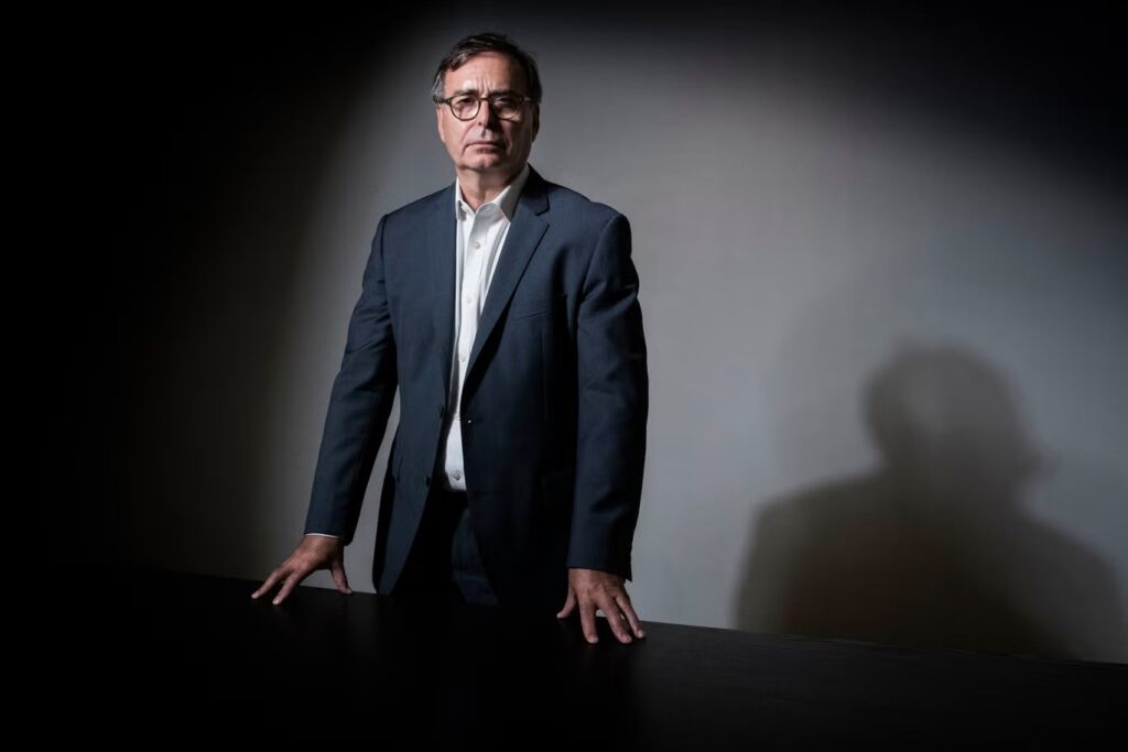 David Kogan ผู้เชี่ยวชาญด้านสิทธิ์ถ่ายทอดสด