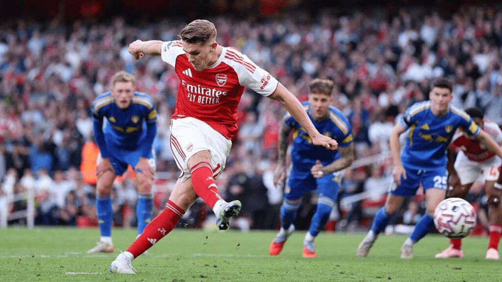 อาร์เซน่อลถล่มลีดส์ 5-0