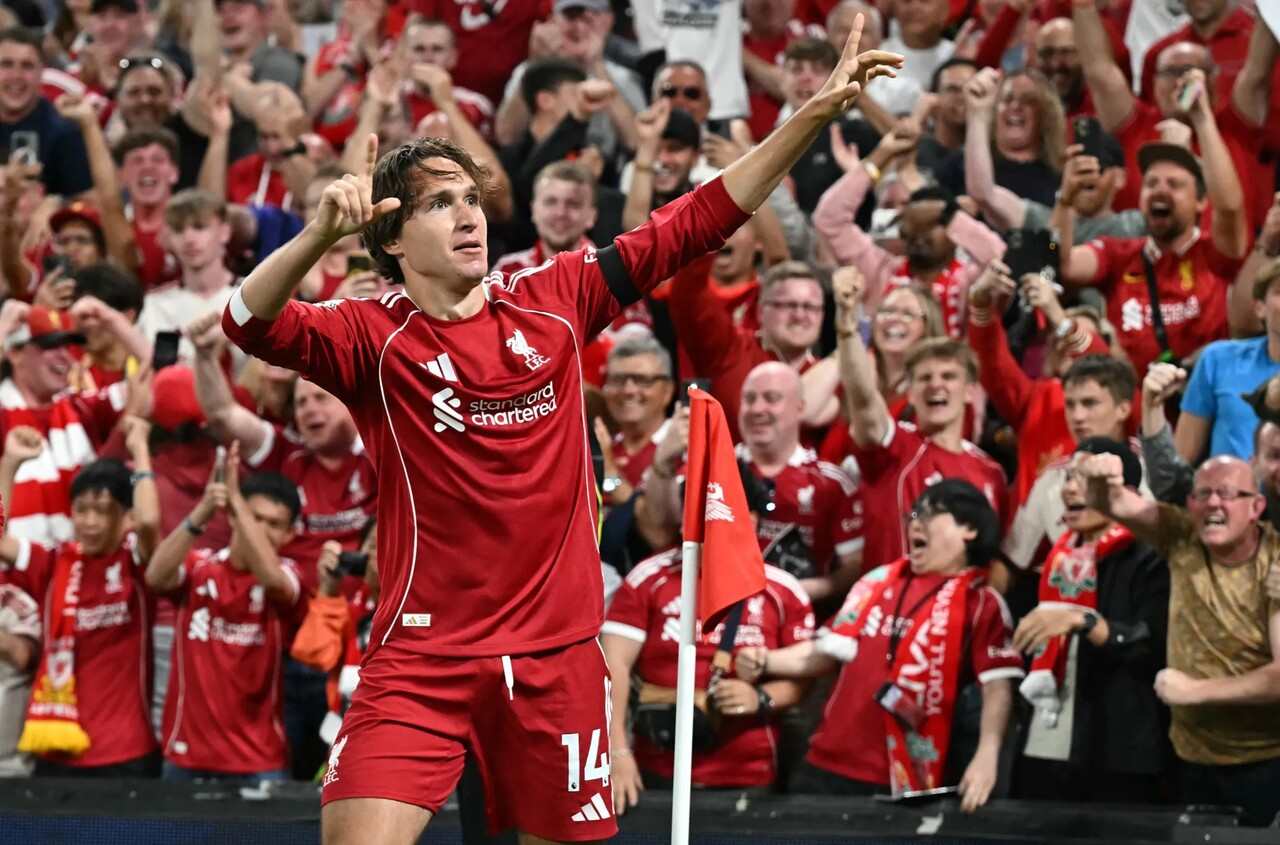 อาร์เน่อ สล็อต ชม เคียซ่า พร้อมพาลิเวอร์พูลลุยพรีเมียร์ลีก