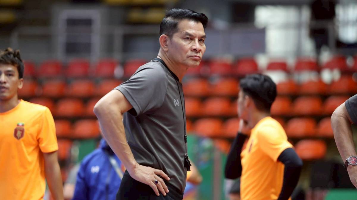 สมาคมฟุตบอลแต่งตั้ง บุญเลิศ เจริญวงศ์ คุมทีมฟุตซอลชาย U19